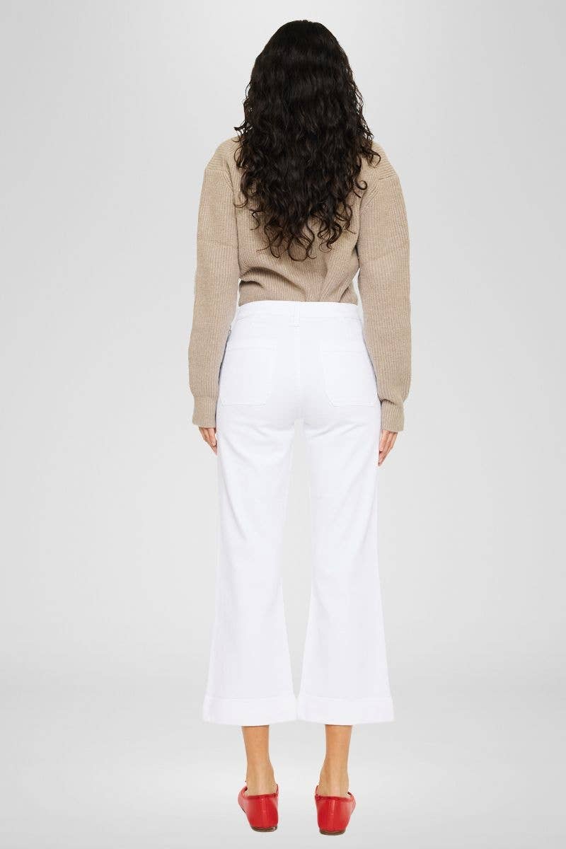 Kan Can Relaxed Crop Flare Jean