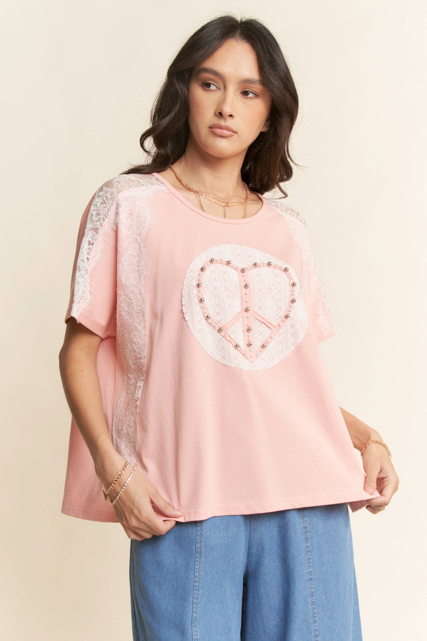 HEART PEACE PATCH LACE PEARL SHORT SLEEVE TOP: Pink / L