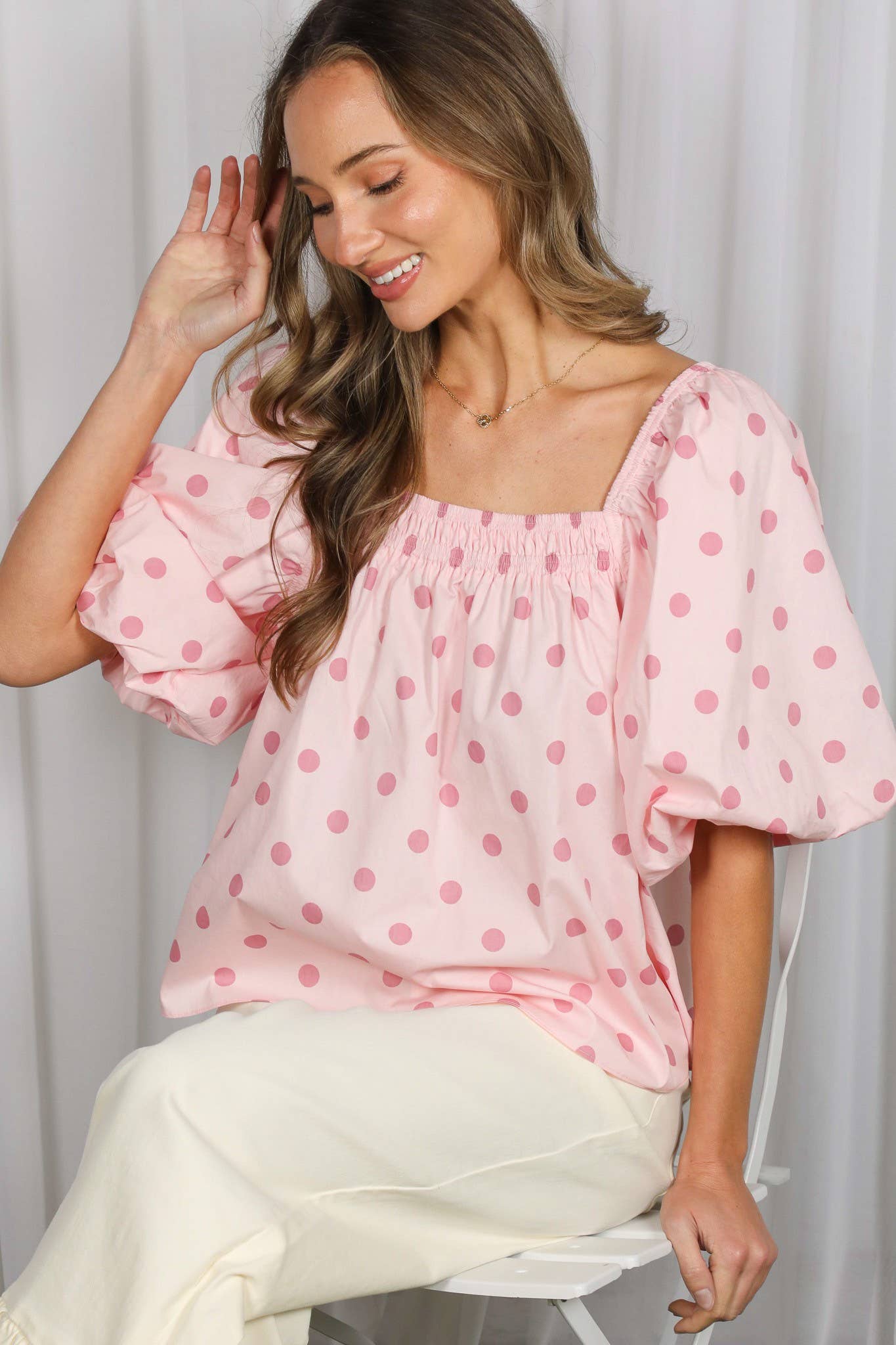 Polka Dot Short Bubble Sleeve 100%Cotton Blouse VT83161D: Taupe / L