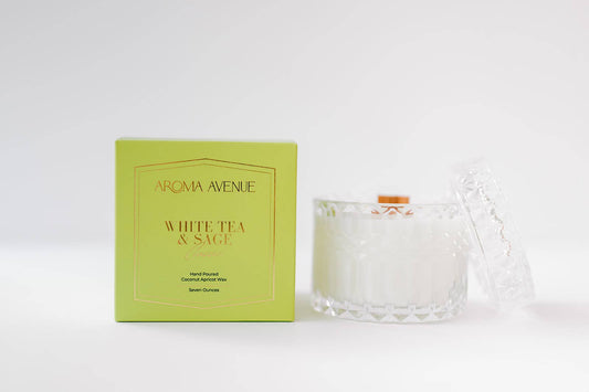 White Tea & Sage Candle: 7OZ