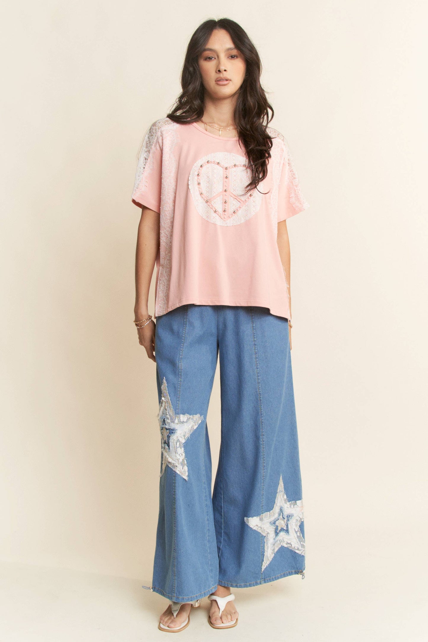 HEART PEACE PATCH LACE PEARL SHORT SLEEVE TOP: Pink / L